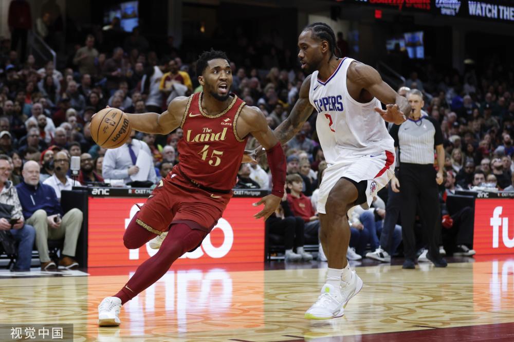 就利用足球 就利用足球